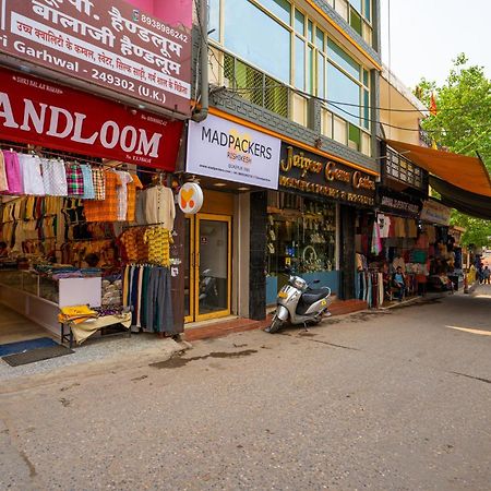 Madpackers Rishikesh Laxman Jhula Hostel Exterior photo